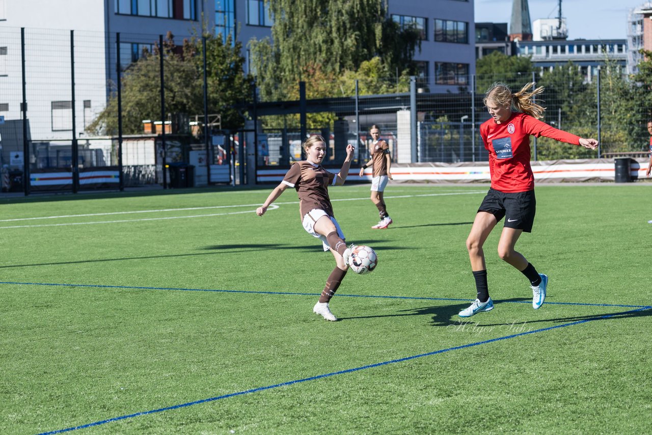 Bild 115 - wBJ FC St. Pauli - Eimsbuetteler TV : Ergebnis: 3:4